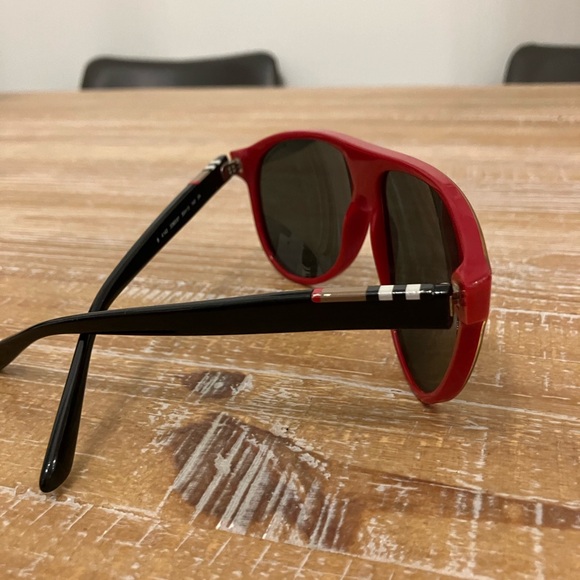 Red Burberry Aviators BE 4142 339387 - Picture 2 of 5